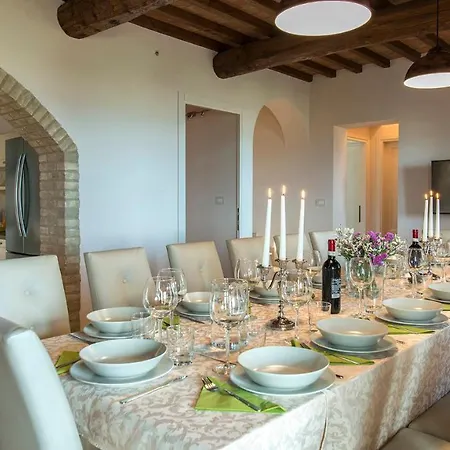 Villa La Vecchia Fonte 15, Emma *