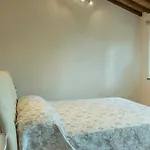 La Vecchia Fonte 15, Emma * Вольтерра