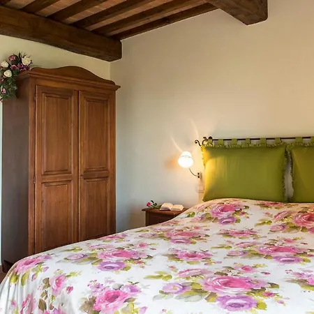 La Vecchia Fonte 15, Emma * Вольтерра