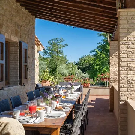 Villa La Vecchia Fonte 15, Emma *