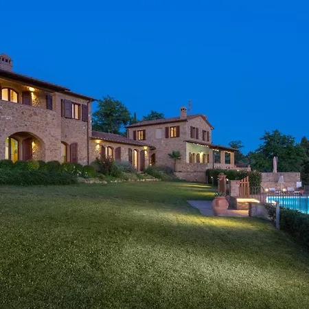 La Vecchia Fonte 15, Emma Villa Volterra