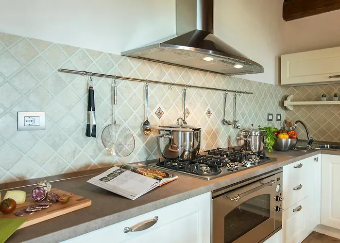 La Vecchia Fonte 15, Emma