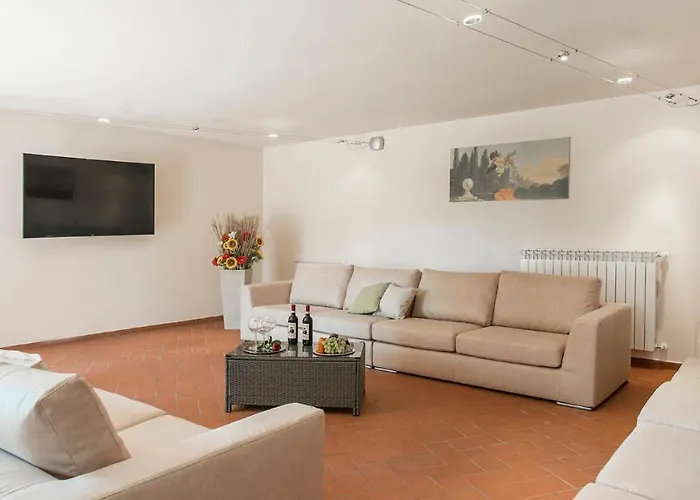 La Vecchia Fonte 15, Emma 볼테라